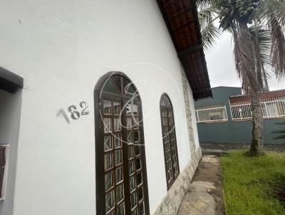 Casa para Venda, em Joinville, bairro Adhemar Garcia, 4 dormit�rios, 2 banheiros, 2 vagas